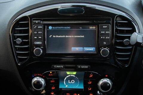 Nissan Juke 1.5 dCi N-Connecta 5dr Hatchback 25