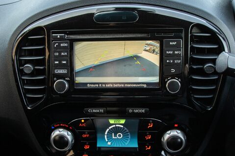 Nissan Juke 1.5 dCi N-Connecta 5dr Hatchback 28