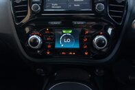 Nissan Juke 1.5 dCi N-Connecta 5dr Hatchback 31