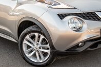 Nissan Juke 1.5 dCi N-Connecta 5dr Hatchback 11