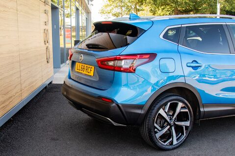 Nissan Qashqai DIG-T TEKNA PLUS 7