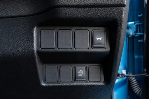 Nissan Qashqai DIG-T TEKNA PLUS 16