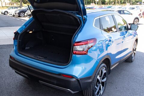 Nissan Qashqai DIG-T TEKNA PLUS 35