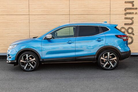 Nissan Qashqai DIG-T TEKNA PLUS 12