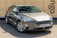Ford Focus TITANIUM 1