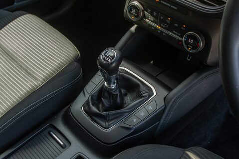 Ford Focus TITANIUM 30
