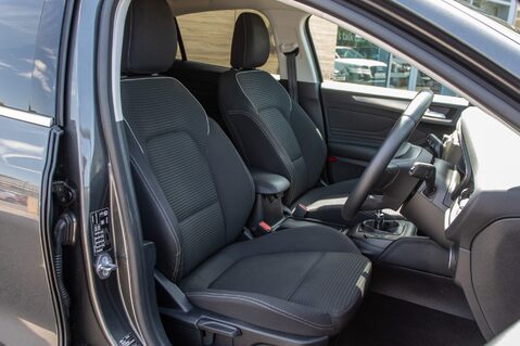 Ford Focus TITANIUM 29