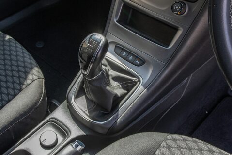 Vauxhall Astra BUSINESS EDITION NAV 28