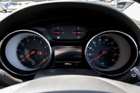 Vauxhall Astra BUSINESS EDITION NAV 15