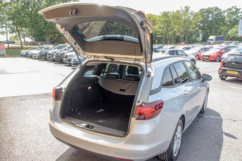 Vauxhall Astra BUSINESS EDITION NAV 31
