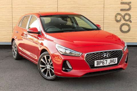 Hyundai i30 T-GDI PREMIUM 1