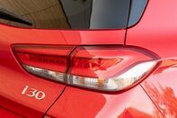 Hyundai i30 T-GDI PREMIUM 9