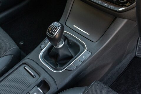 Hyundai i30 T-GDI PREMIUM 30