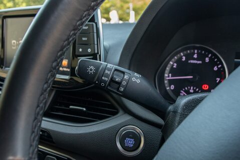 Hyundai i30 T-GDI PREMIUM 17