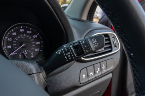 Hyundai i30 T-GDI PREMIUM 18