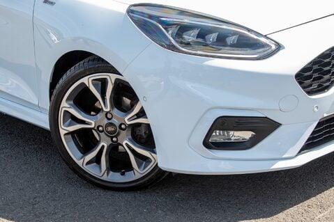 Ford Fiesta ST-LINE X EDITION MHEV 11