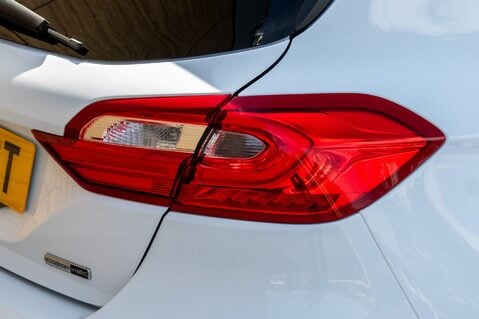 Ford Fiesta ST-LINE X EDITION MHEV 9
