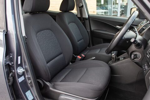 Hyundai ix20 SE BLUE DRIVE 26