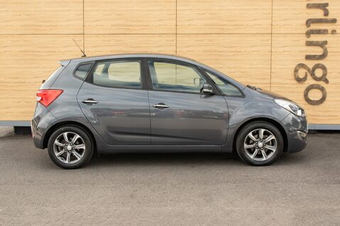 Hyundai ix20 SE BLUE DRIVE 12
