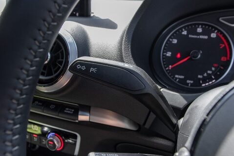 Audi A3 TFSI BLACK EDITION 17