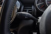 Mini Hatch COOPER 17