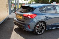 Ford Focus ST-LINE X 8