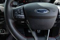 Ford Focus ST-LINE X 19