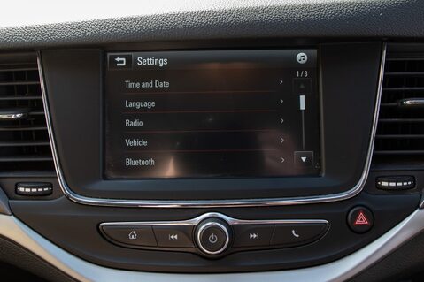 Vauxhall Astra BUSINESS EDITION NAV 28