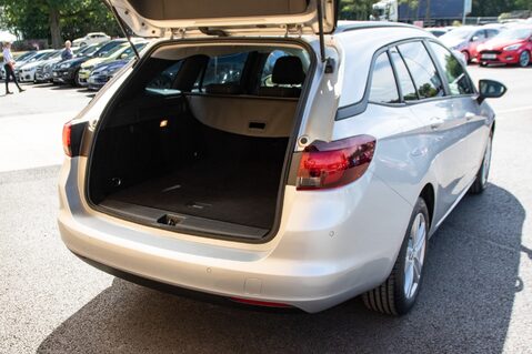 Vauxhall Astra BUSINESS EDITION NAV 35