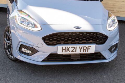 Ford Fiesta ST-LINE EDITION 10