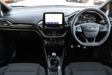 Ford Fiesta ST-LINE EDITION
