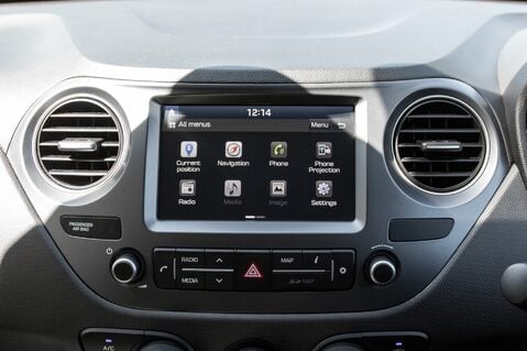 Hyundai i10 PLAY 22