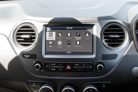 Hyundai i10 PLAY 24