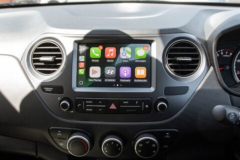 Hyundai i10 PLAY 27
