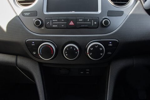 Hyundai i10 PLAY 31