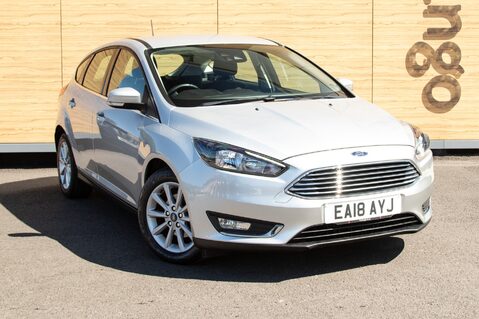 Ford Focus TITANIUM 1