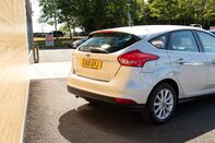 Ford Focus TITANIUM 8