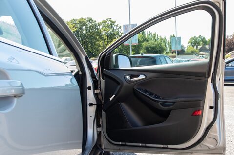 Ford Focus TITANIUM 14