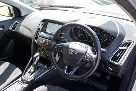 Ford Focus TITANIUM