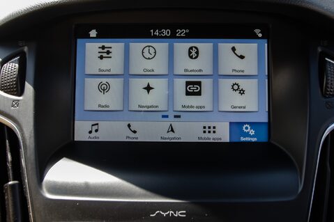 Ford Focus TITANIUM 27