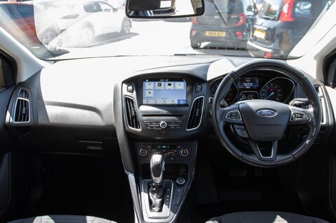 Ford Focus TITANIUM 3