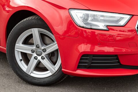 Audi A3 SPORTBACK TFSI SE TECHNIK 11