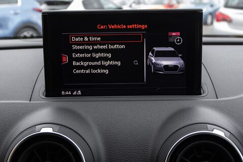 Audi A3 SPORTBACK TFSI SE TECHNIK 23