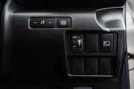 Lexus Is 300H ADVANCE 16