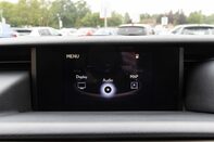 Lexus Is 300H ADVANCE 22