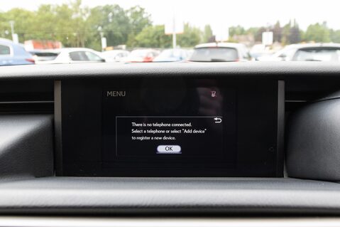 Lexus Is 300H ADVANCE 30