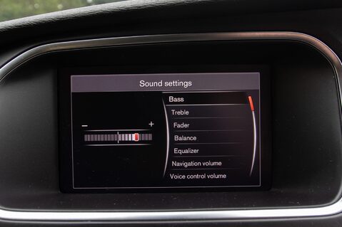 Volvo V40 T3 CROSS COUNTRY PRO 30