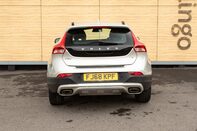 Volvo V40 T3 CROSS COUNTRY PRO 6