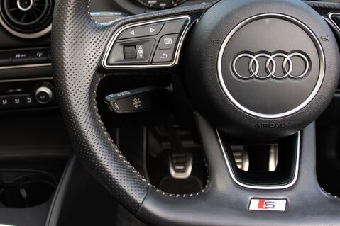 Audi A3 TFSI S LINE 19