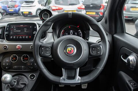 Abarth 500 595 TURISMO 23